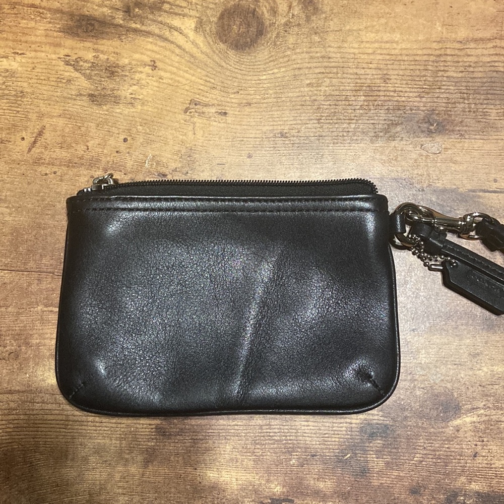 Coach wristlet - Picture 2 of 3